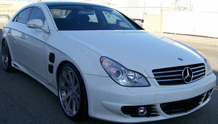 Mercedes CLS 550 with L Style Body Kit.